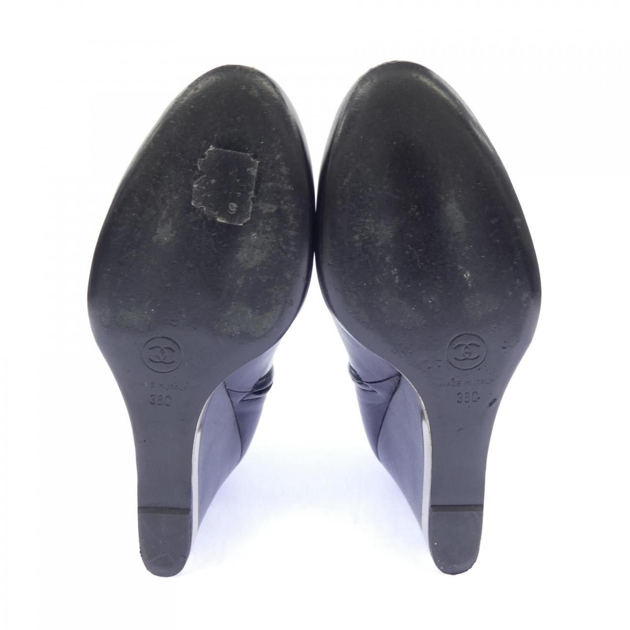 Chanel Chanel Chanel Short Boots Lambskin Boots Leather Shoes G31302X01000 DUTY FREE for USA Size ONE SIZE - 4 Thumbnail