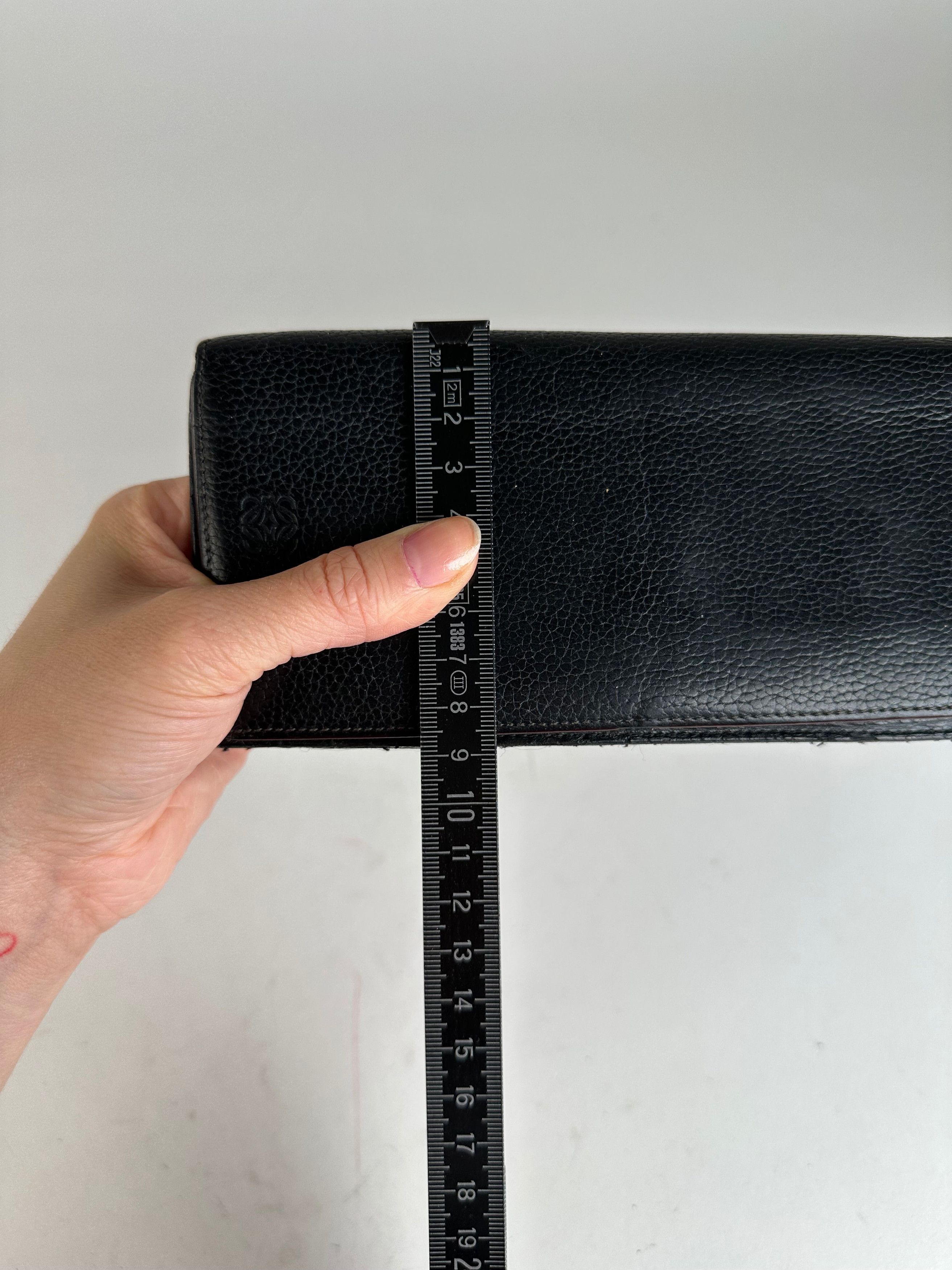 Loewe Vintage Madrid Grained Leather Long Wallet Black Size ONE SIZE - 8 Thumbnail