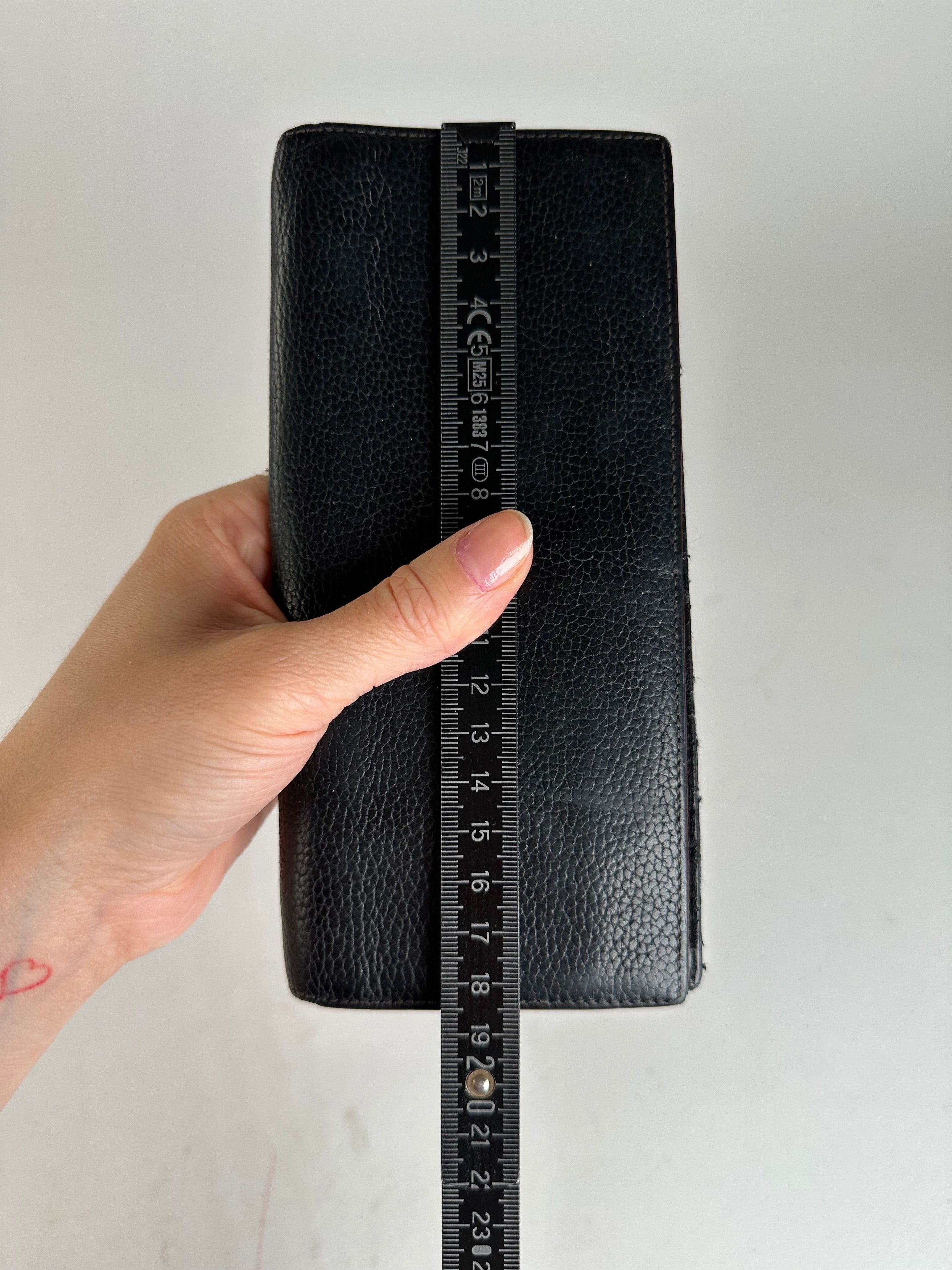 Loewe Vintage Madrid Grained Leather Long Wallet Black Size ONE SIZE - 9 Thumbnail