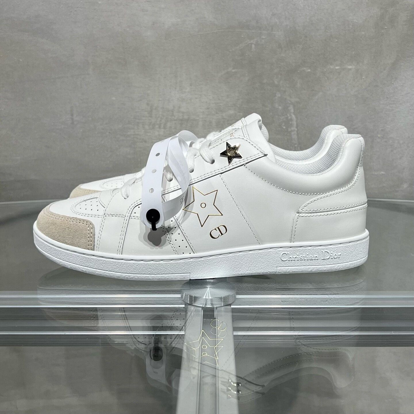 Dior Dior Star Logo White Sneakers Size US 5 / IT 35 - 7 Thumbnail