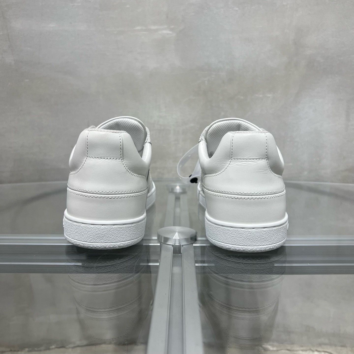 Dior Dior Star Logo White Sneakers Size US 5 / IT 35 - 5 Thumbnail