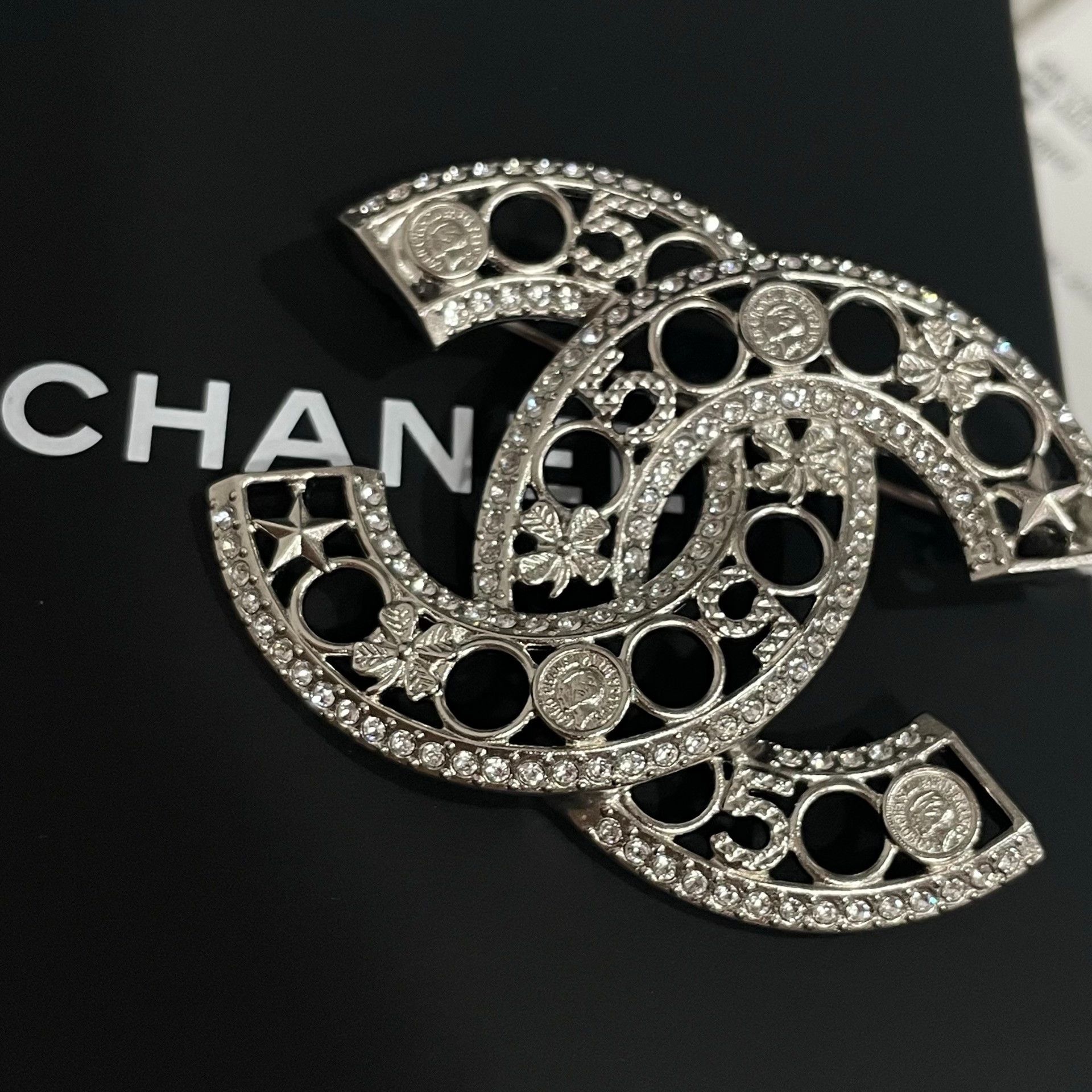 Chanel Chanel 24B Hollow Double C Brooch Size ONE SIZE - 4 Thumbnail