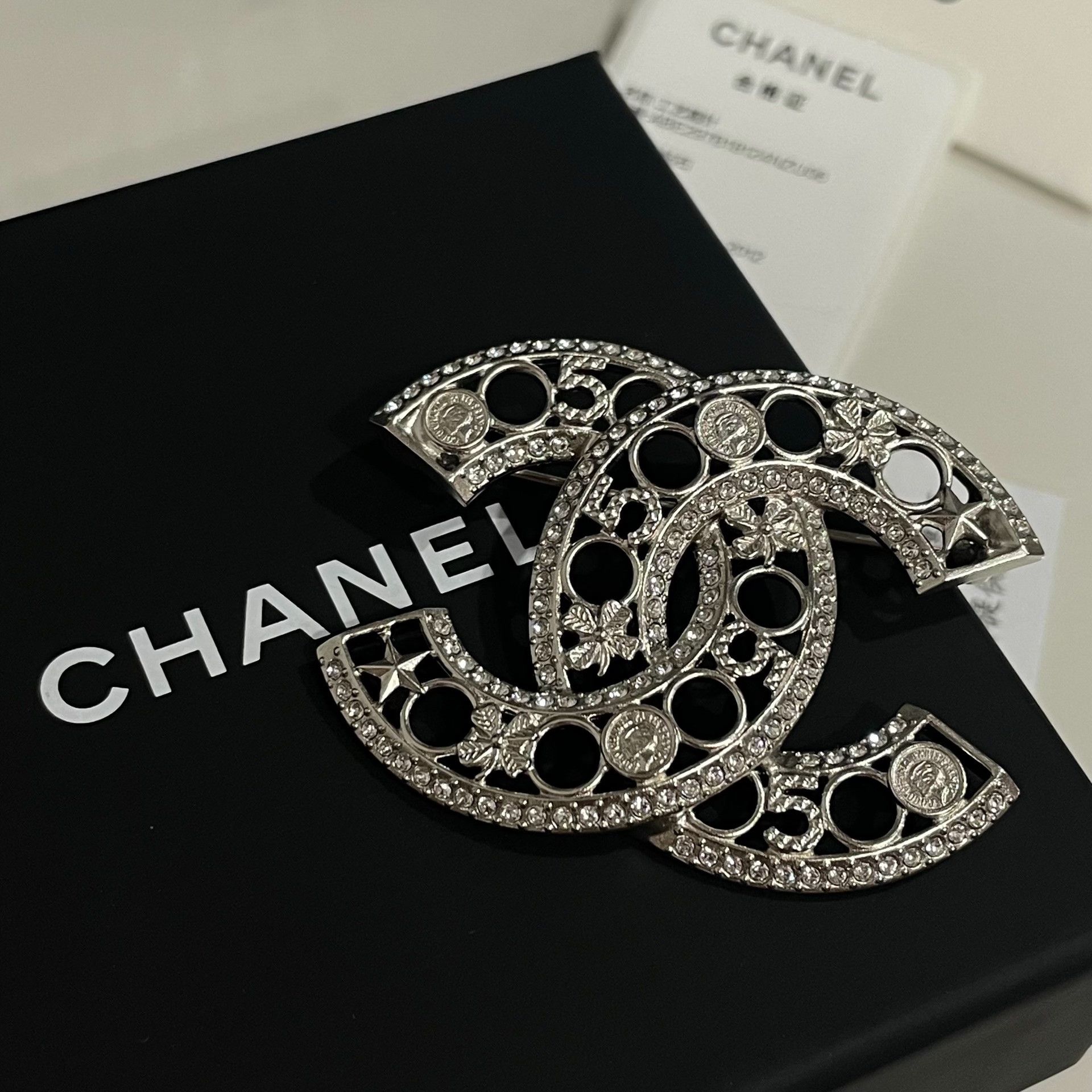 Chanel Chanel 24B Hollow Double C Brooch Size ONE SIZE - 3 Thumbnail