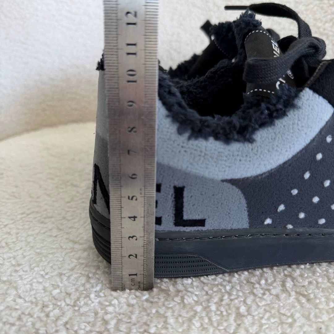 Chanel Chanel Black Gray Stud Sneakers 37 Size US 6 / IT 36 - 9 Thumbnail
