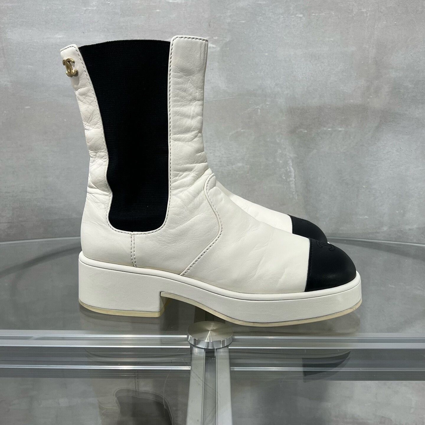 Chanel Chanel Black White Lambskin Short Boots Size US 6 / IT 36 - 4 Thumbnail