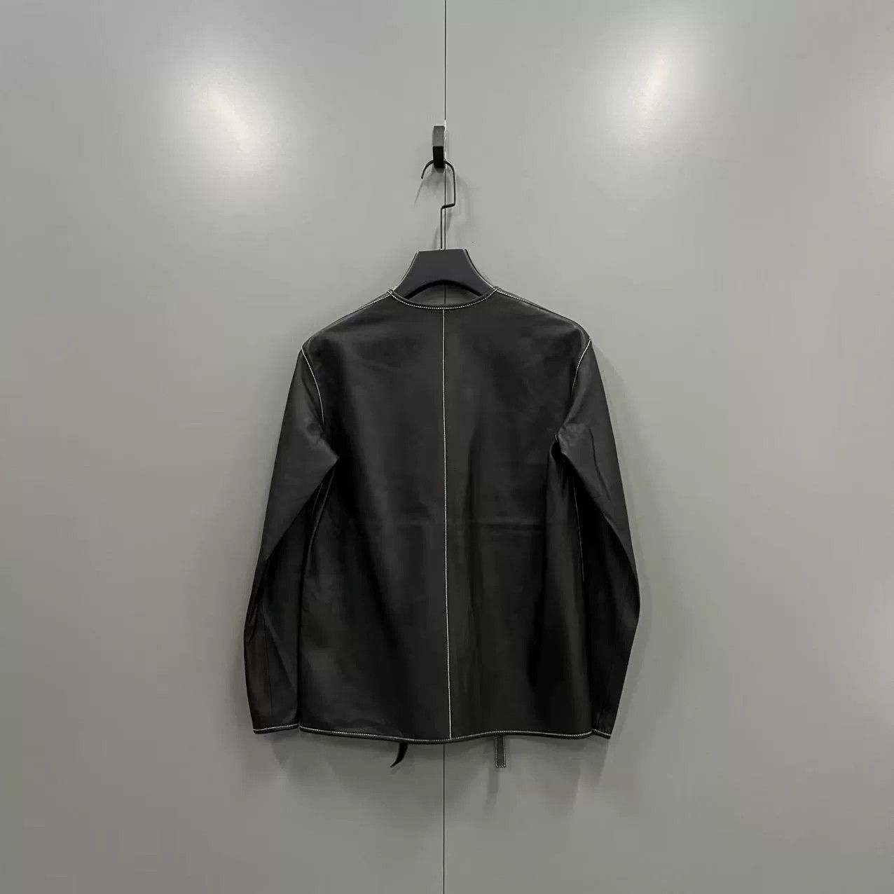Loewe Loewe Black Stitched Sheepskin Leather Coat Size XS / US 0-2 / IT 36-38 - 4 Thumbnail
