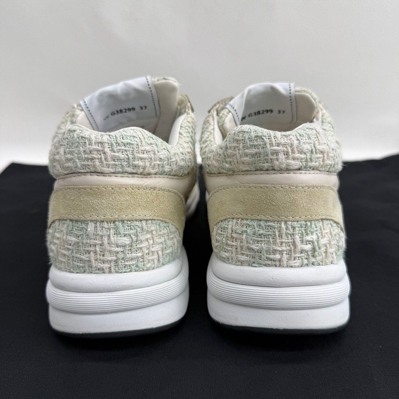 Chanel Chanel Double C Logo Low-Top Tweed Sneakers Size US 6 / IT 36 - 5 Thumbnail