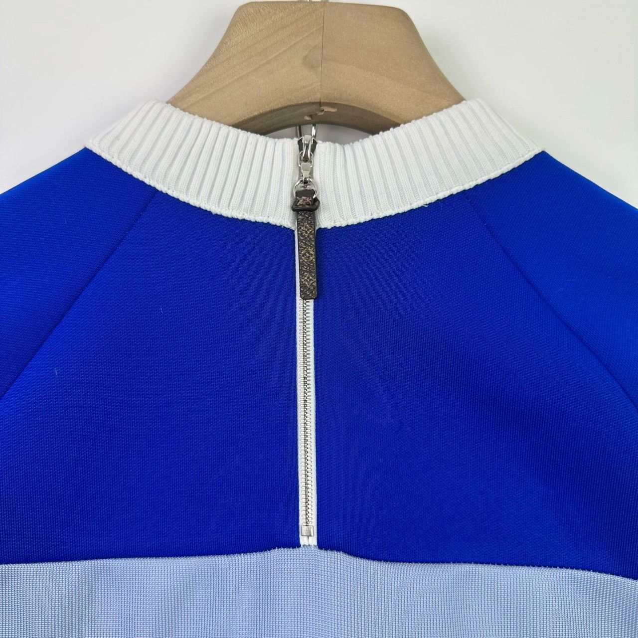 Louis Vuitton Louis Vuitton Colorblock Zip Raglan Sweatshirt Size S / US 4 / IT 40 - 6 Thumbnail