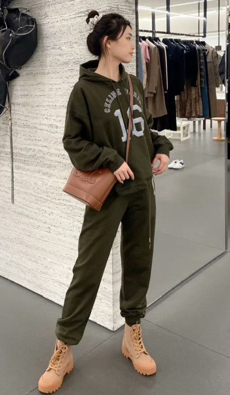 Celine Celine Army Green Cropped Hoodie Size XS / US 0-2 / IT 36-38 - 9 Thumbnail