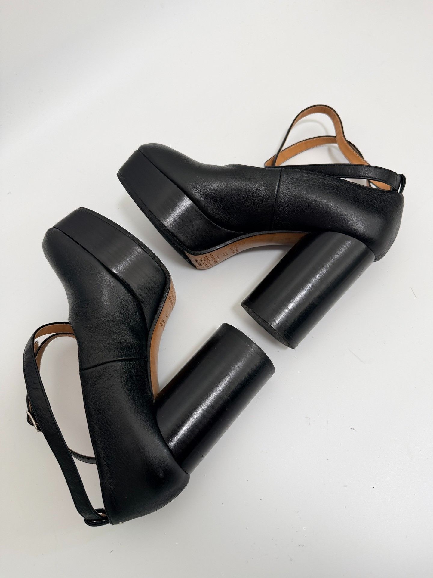 Maison Margiela Maison Margiela Split-Toe Platform Heels Size US 5.5 / IT 35.5 - 4 Thumbnail