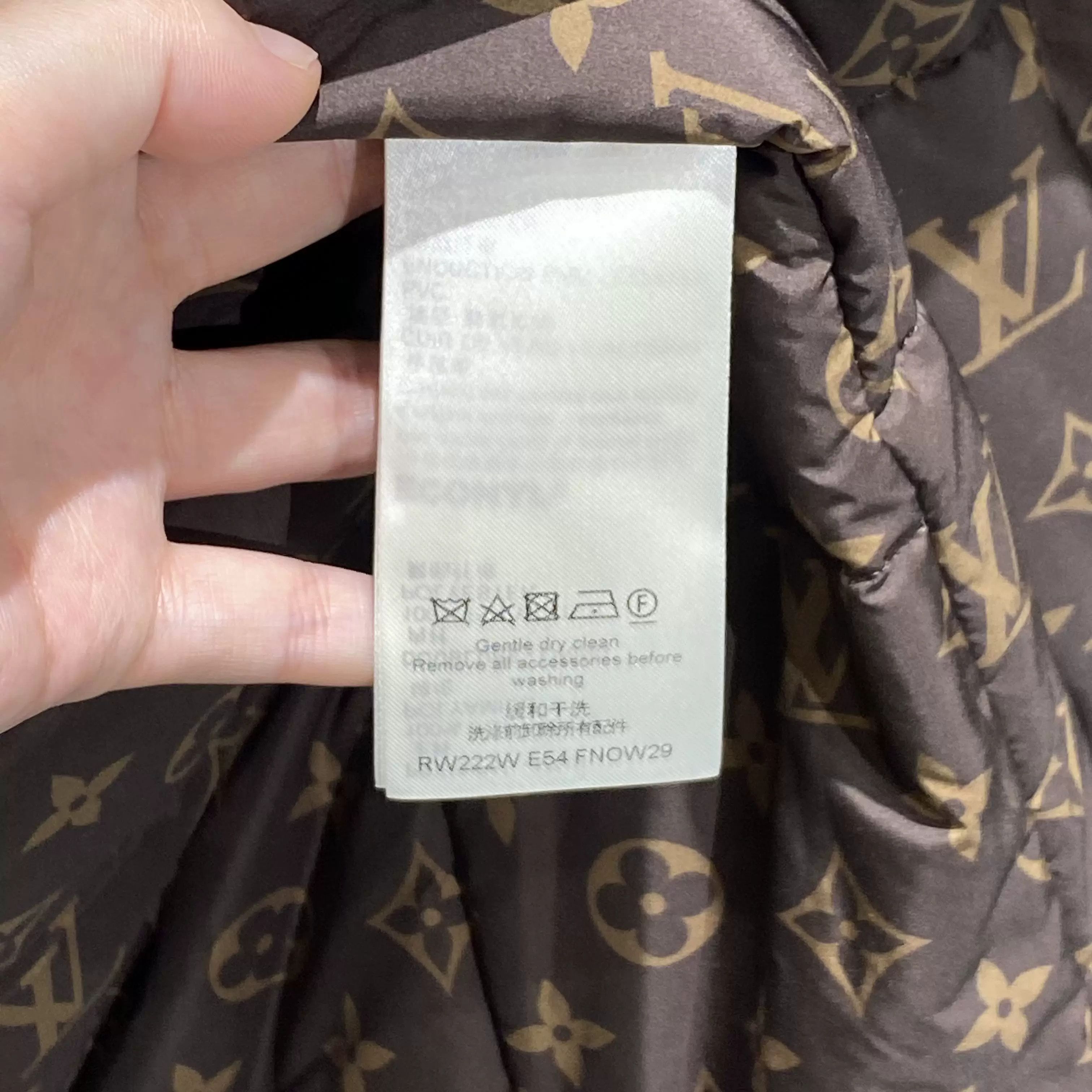 Louis Vuitton Louis Vuitton Monogram Lining Down Jacket Size S / US 4 / IT 40 - 5 Thumbnail