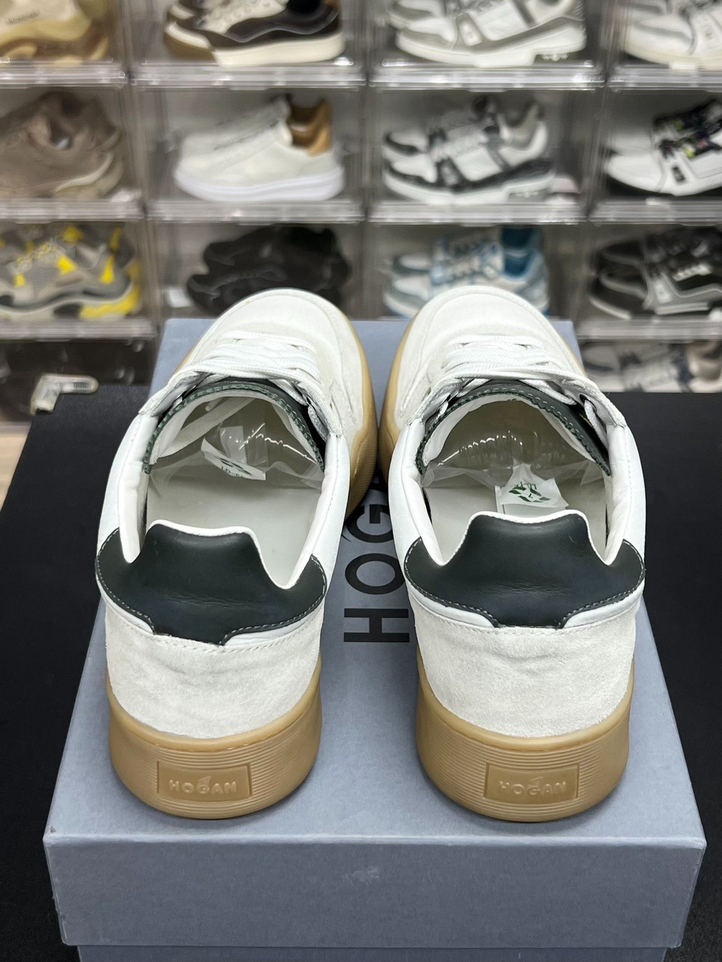 Hogan Hogan Retro Lowtop Sneakers 8.5 Men Size US 8.5 / EU 41-42 - 7 Thumbnail