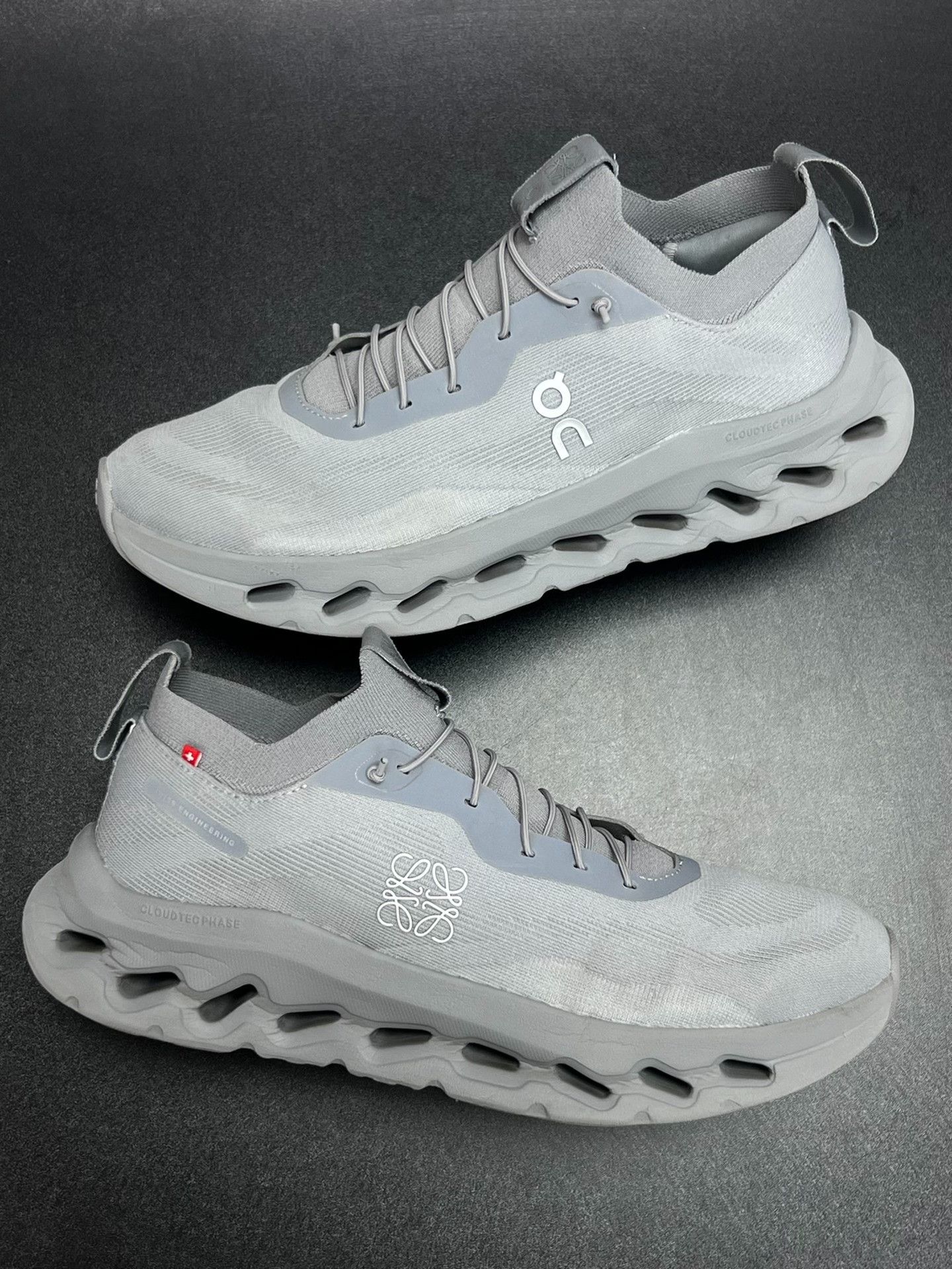 Loewe Loewe Gray Lowtop Sneakers 10 Men Size US 10 / EU 43 - 5 Thumbnail