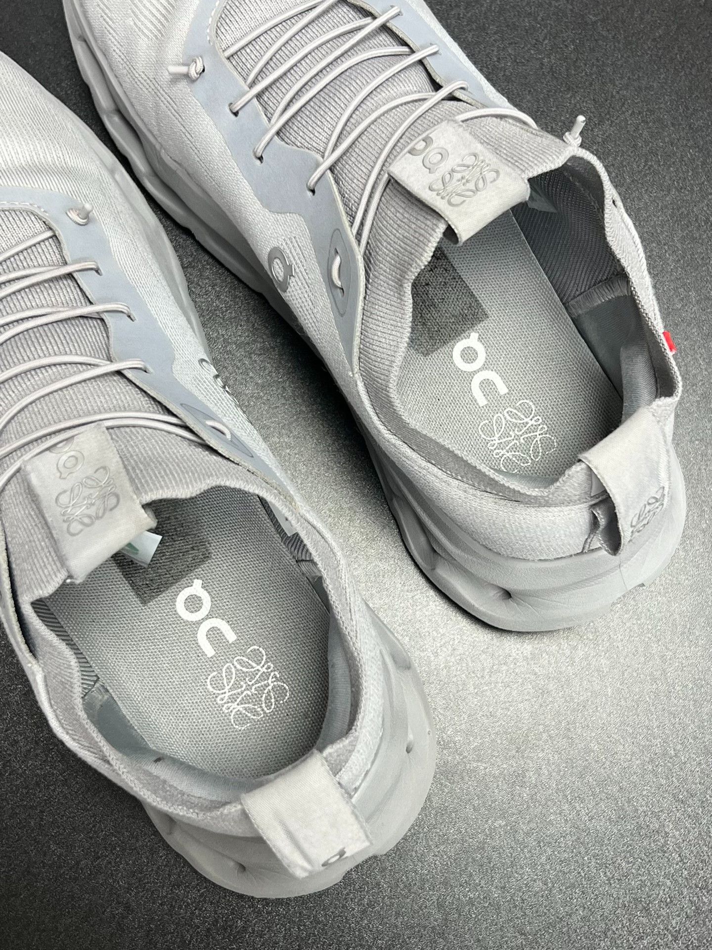 Loewe Loewe Gray Lowtop Sneakers 10 Men Size US 10 / EU 43 - 4 Thumbnail