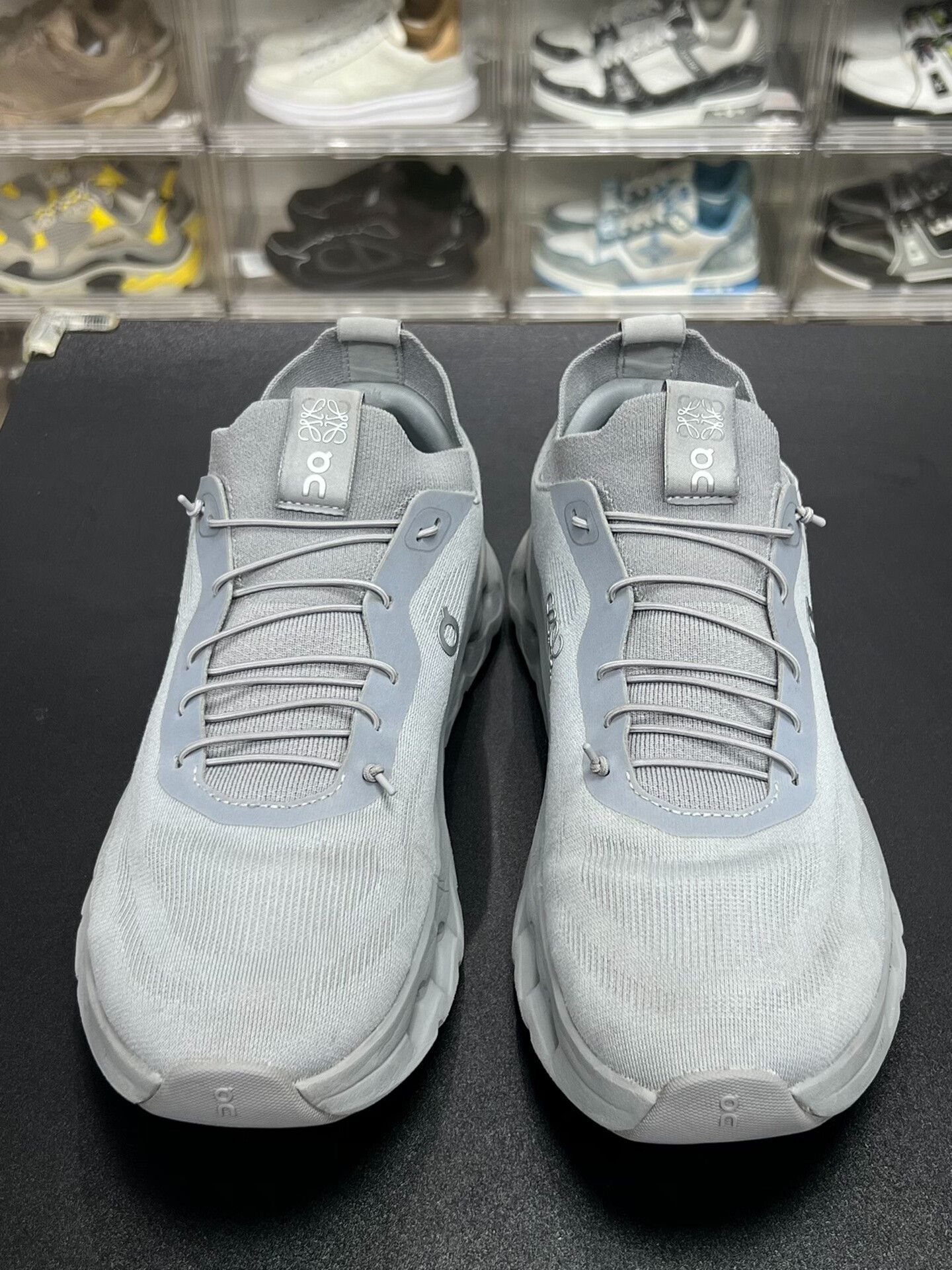 Loewe Loewe Gray Lowtop Sneakers 10 Men Size US 10 / EU 43 - 2 Thumbnail