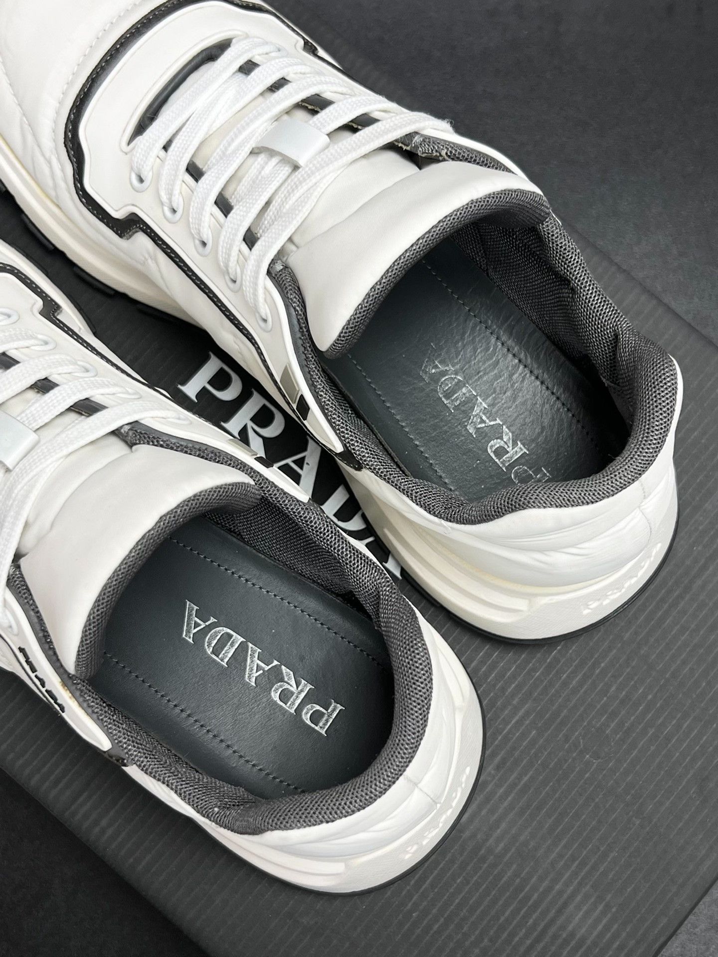 Prada Prada Casual White Lowtop Sneakers 8 Men Size US 8 / EU 41 - 4 Thumbnail