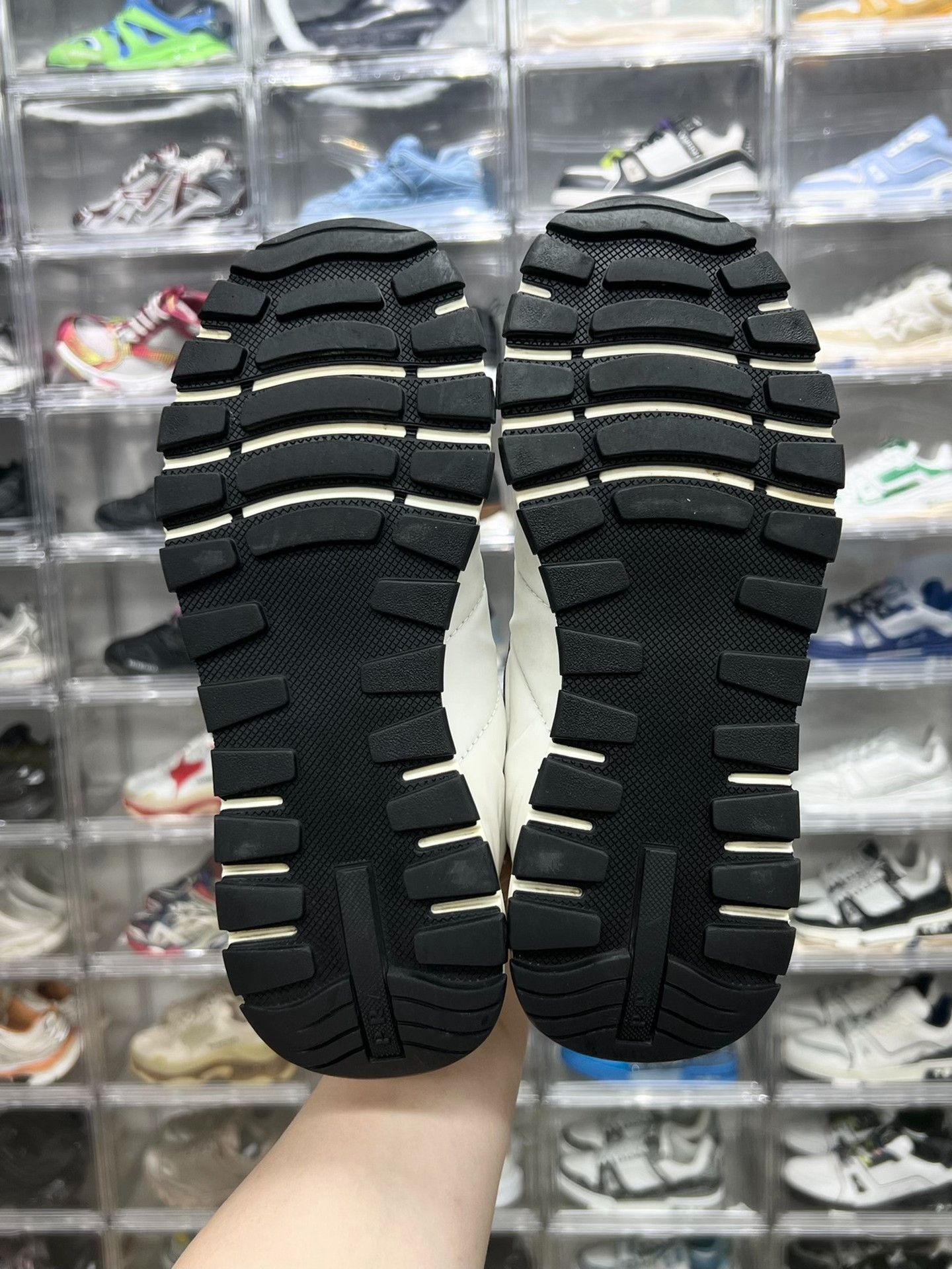 Prada Prada Casual White Lowtop Sneakers 8 Men Size US 8 / EU 41 - 8 Thumbnail