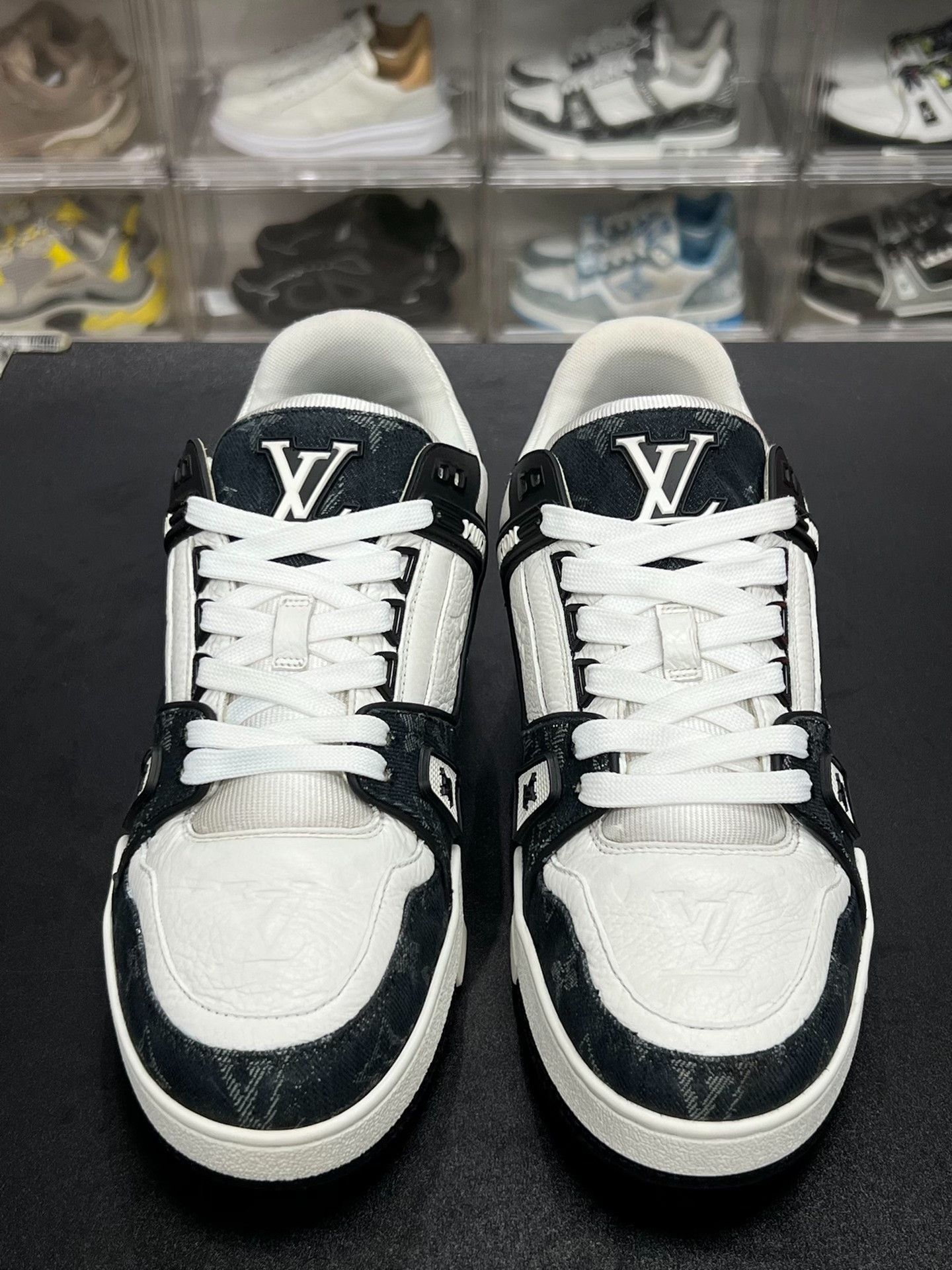 Louis Vuitton Louis Vuitton Training Denim Black Lowtop Sneakers 7 Men Size US 7 / EU 40 - 2 Thumbnail