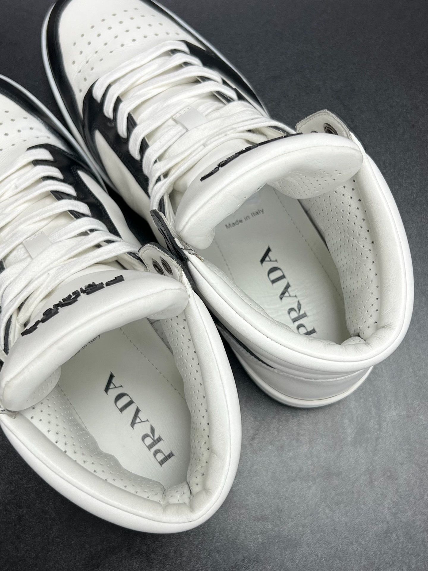 Prada Prada Lowtop Sneakers 9 Men Size US 9 / EU 42 - 4 Thumbnail
