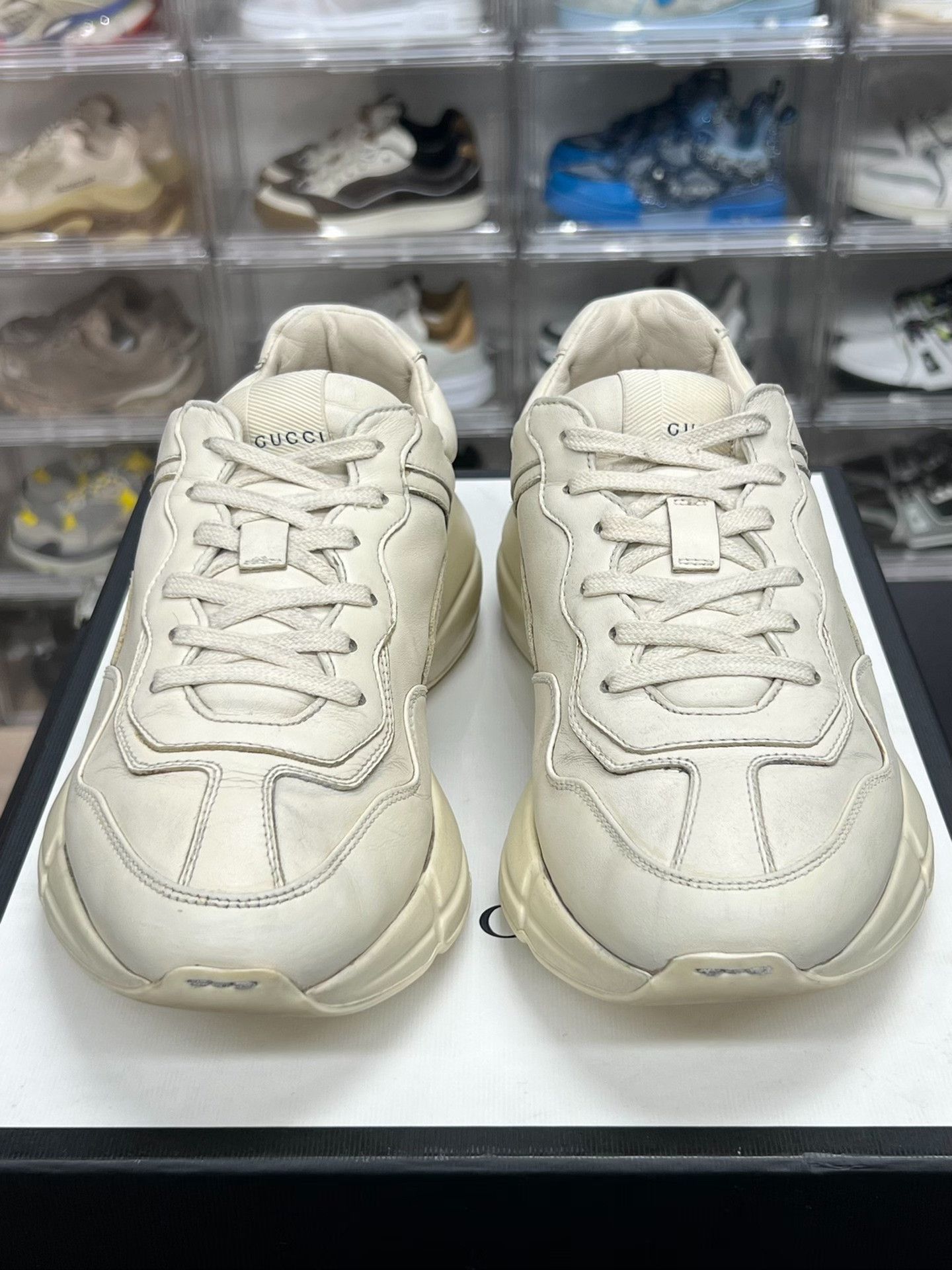 Gucci Gucci Distressed White Lowtop Sneakers 7.5 Men Size US 7.5 / EU 40-41 - 2 Thumbnail
