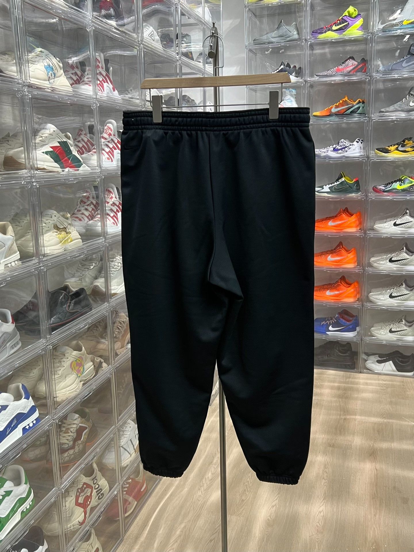 Nike Nike KOBE Black Sweatpants 32 Men Size US 32 / EU 48 - 4 Thumbnail