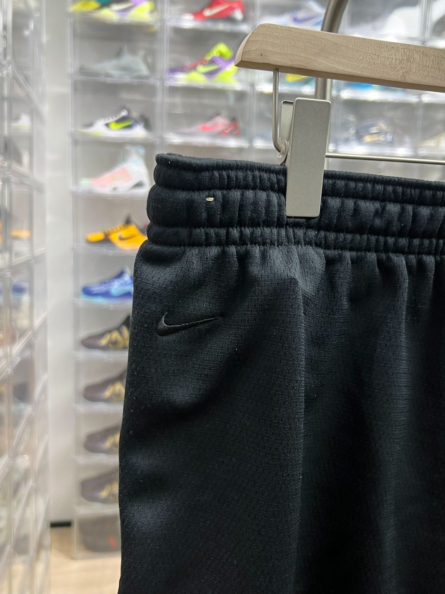 Nike Nike KOBE Black Sweatpants 32 Men Size US 32 / EU 48 - 5 Thumbnail