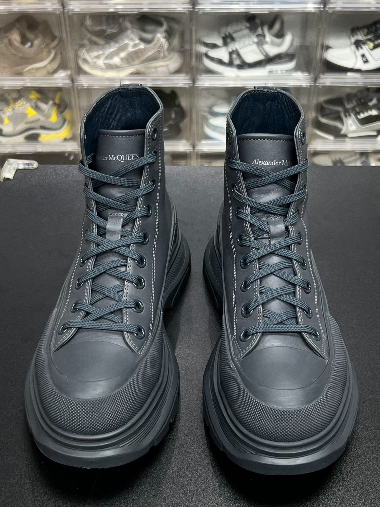 Alexander McQueen Alexander McQueen Gray Boots 8 Men Size US 8 / EU 41 - 2 Thumbnail
