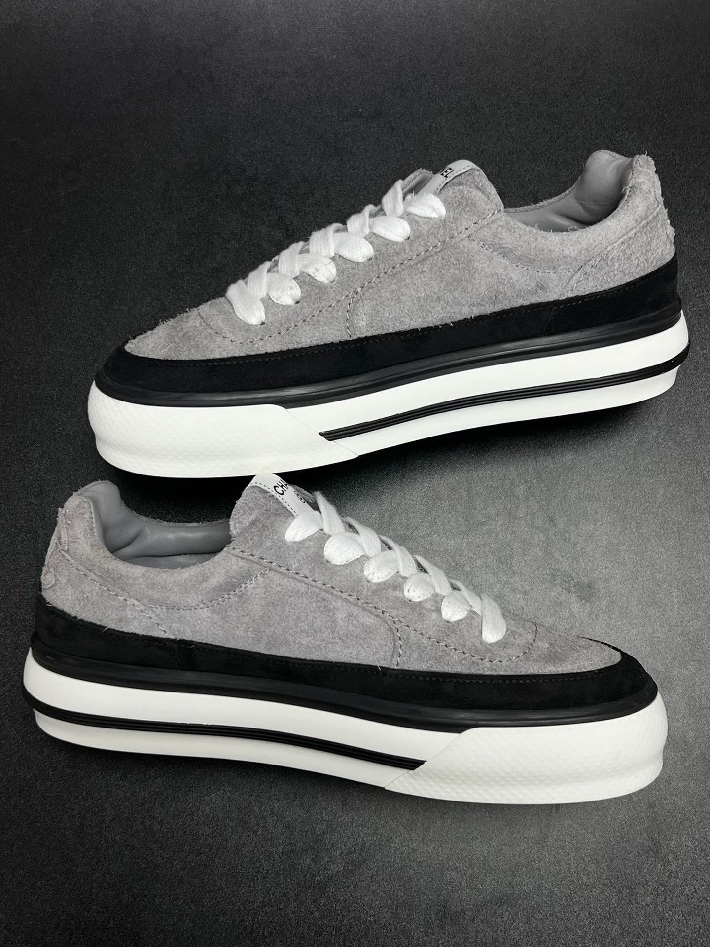 Chanel Chanel Black Lowtop Sneakers 7 Men Size US 7 / EU 40 - 6 Thumbnail