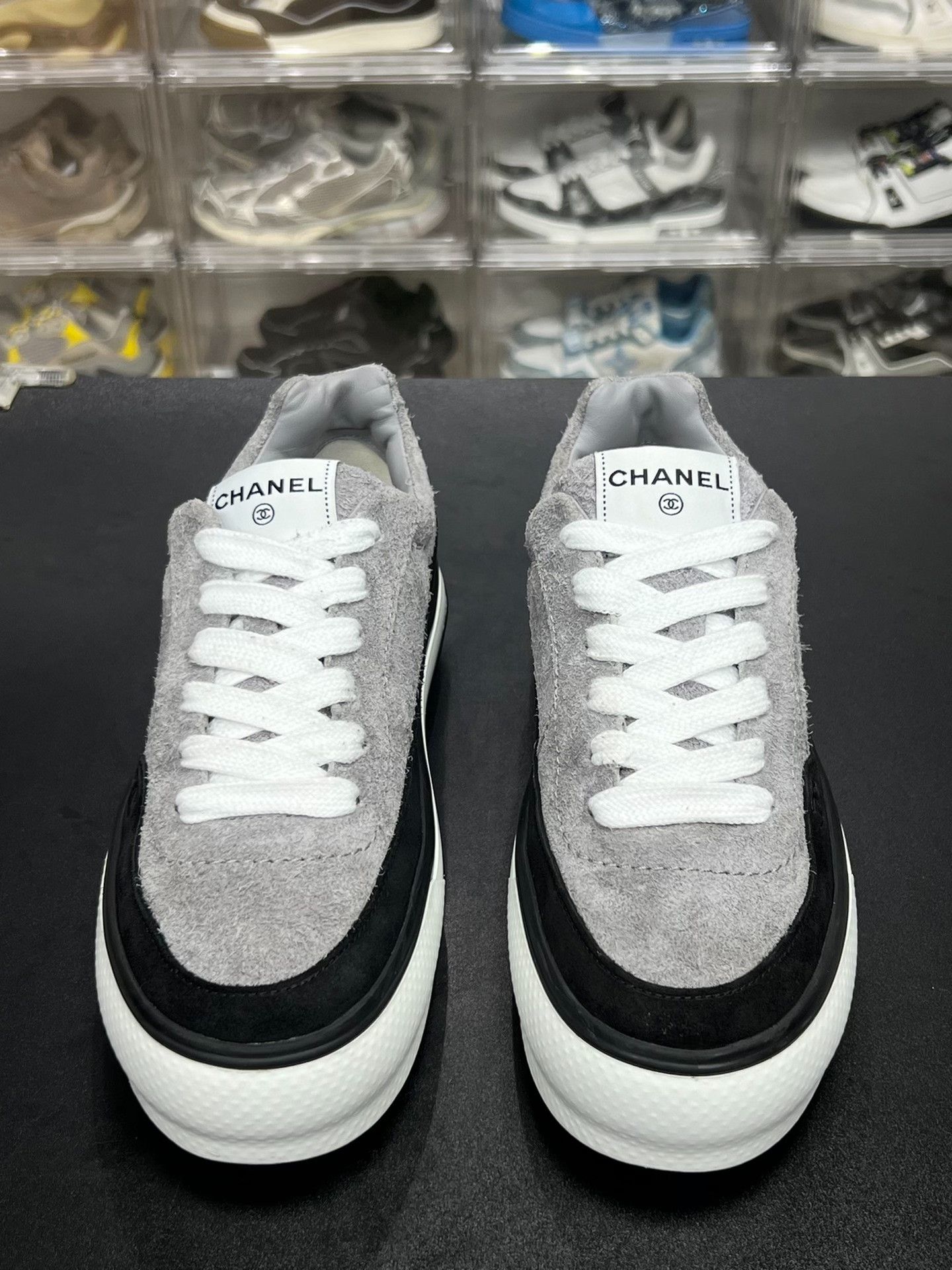 Chanel Chanel Black Lowtop Sneakers 7 Men Size US 7 / EU 40 - 2 Thumbnail