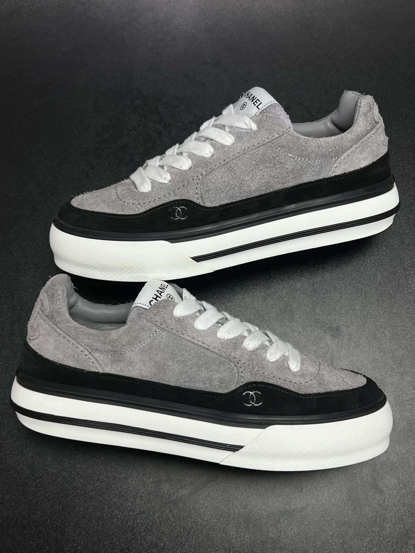 Chanel Chanel Black Lowtop Sneakers 7 Men Size US 7 / EU 40 - 5 Thumbnail