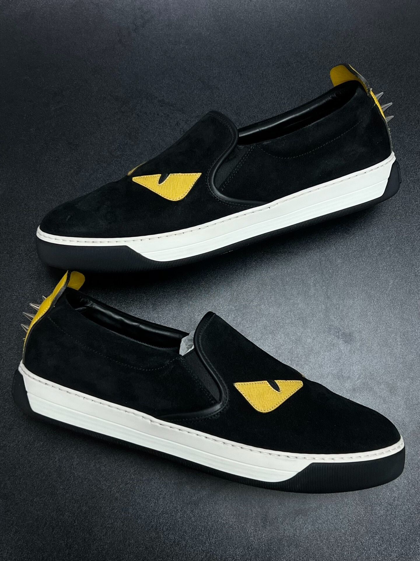 Fendi Fendi Suede Lowtop Sneakers 11 Men Size US 11 / EU 44 - 5 Thumbnail