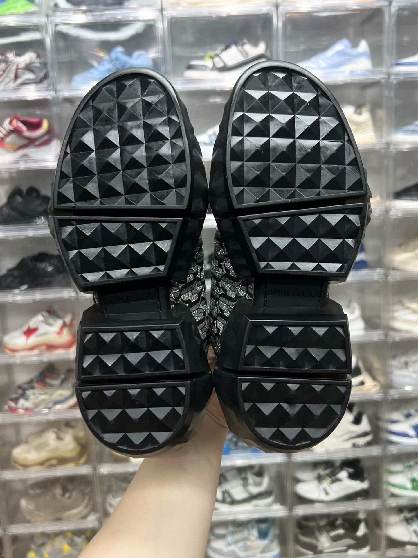 Jimmy Choo Jimmy Choo Casual Silver Lowtop Sneakers us_8-5 Women Size US 8.5 / IT 38.5 - 8 Thumbnail