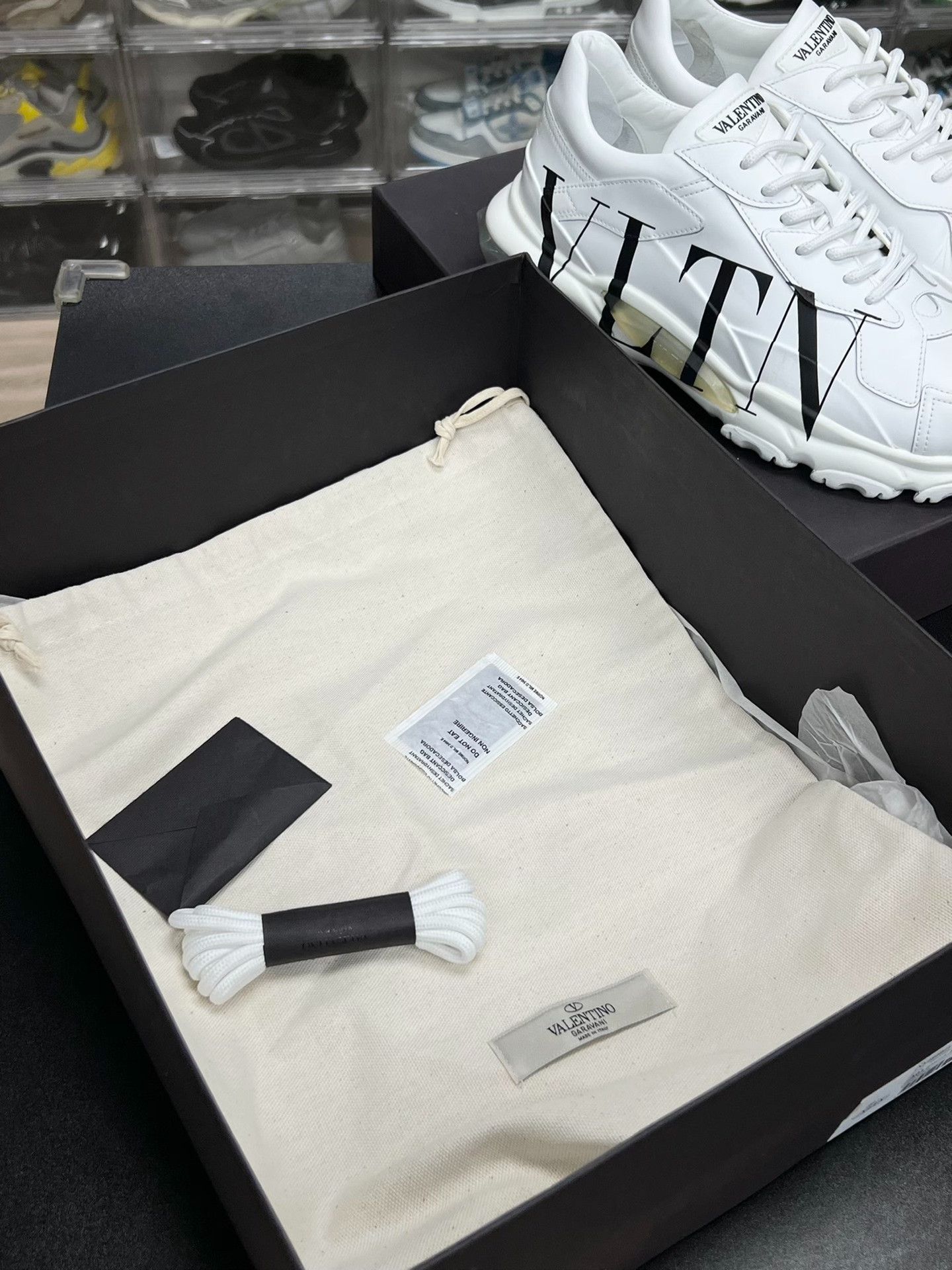 Valentino Valentino Casual Lowtop Sneakers 9.5 Men Size US 9.5 / EU 42-43 - 9 Thumbnail