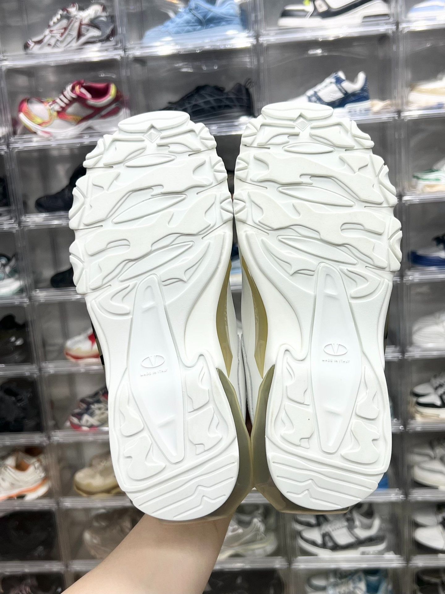 Valentino Valentino Casual Lowtop Sneakers 9.5 Men Size US 9.5 / EU 42-43 - 8 Thumbnail