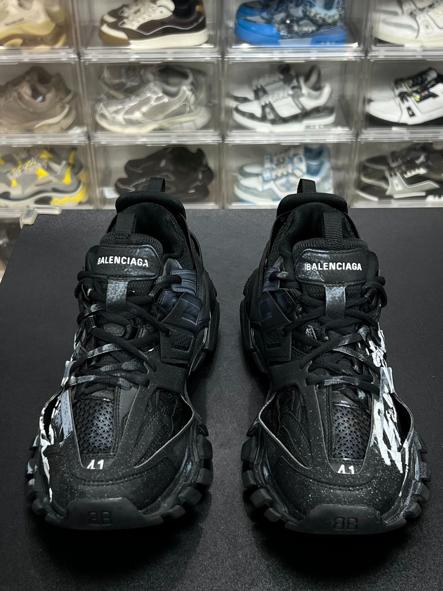 Balenciaga Balenciaga Graphic Black Lowtop Sneakers 8 Men Size US 8 / EU 41 - 2 Thumbnail