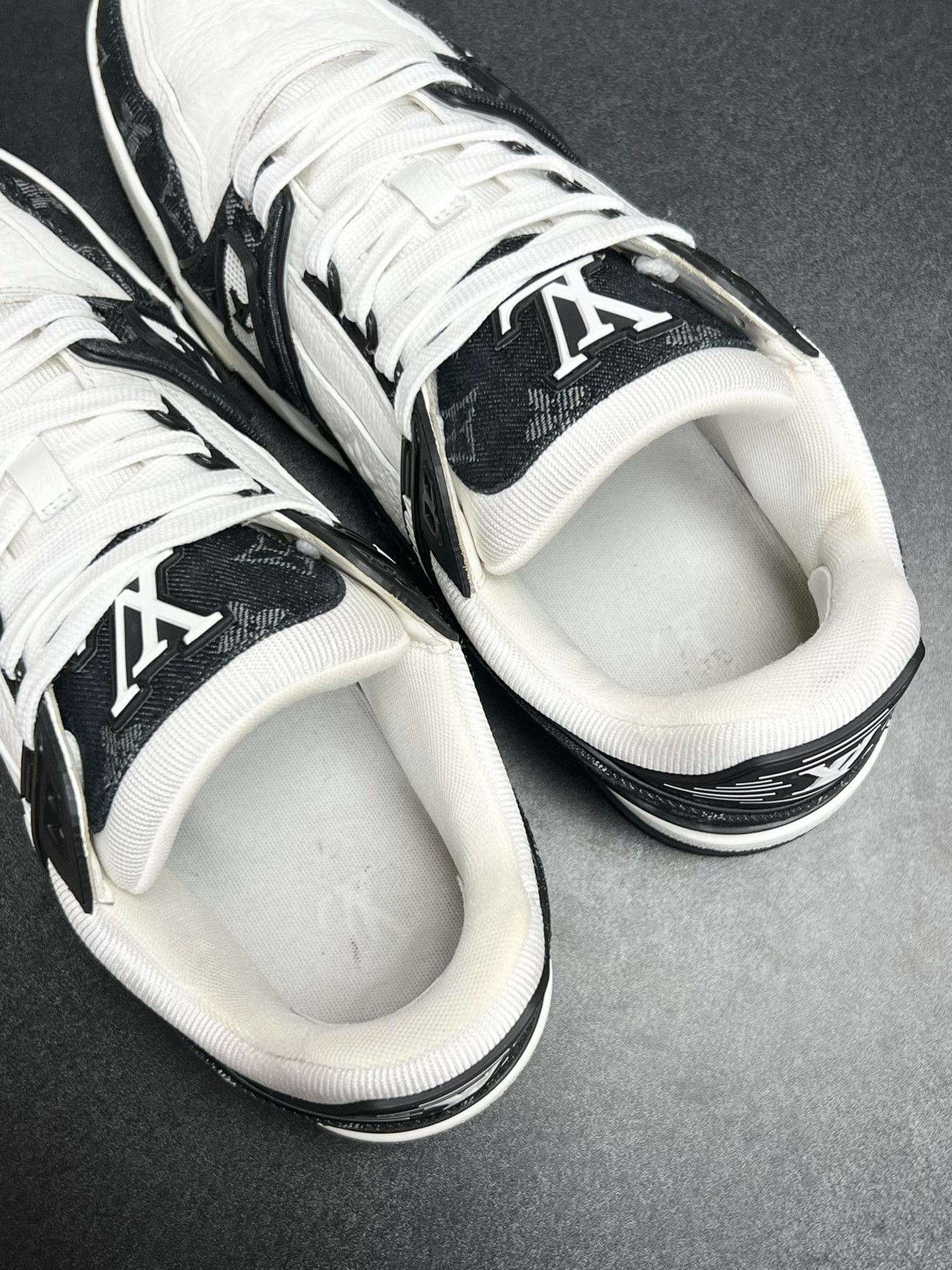 Louis Vuitton Louis Vuitton Training Denim Black Lowtop Sneakers 8.5 Men Size US 8.5 / EU 41-42 - 4 Thumbnail