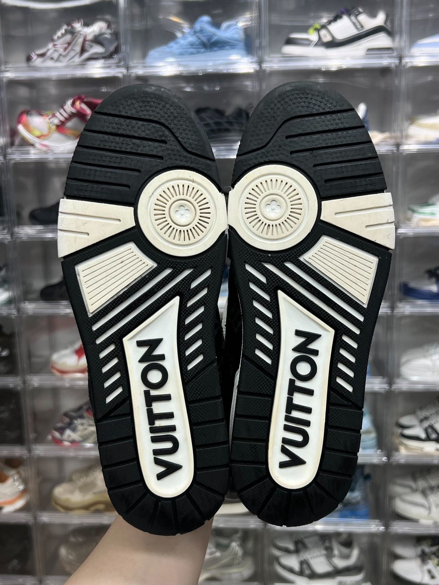 Louis Vuitton Louis Vuitton Training Denim Black Lowtop Sneakers 8.5 Men Size US 8.5 / EU 41-42 - 8 Thumbnail