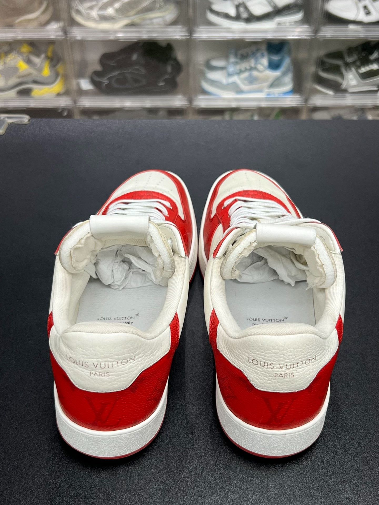 Louis Vuitton Louis Vuitton Red Lowtop Sneakers 10 Men Size US 10 / EU 43 - 7 Thumbnail