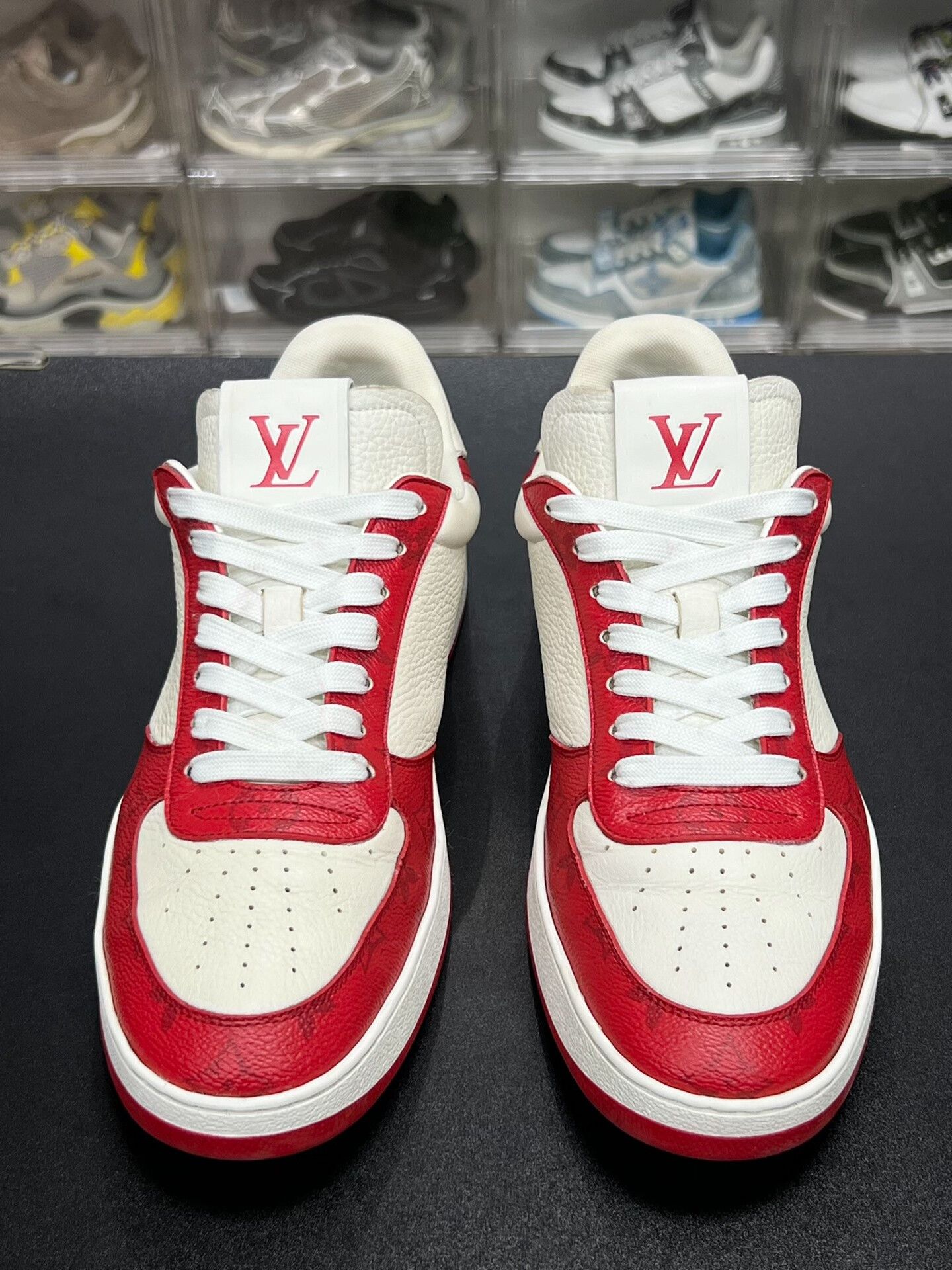 Louis Vuitton Louis Vuitton Red Lowtop Sneakers 10 Men Size US 10 / EU 43 - 2 Thumbnail