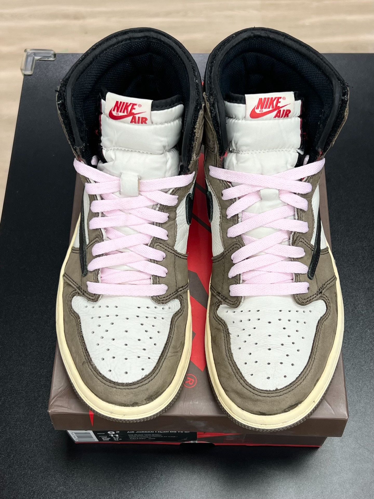 Jordan Brand Jordan Brand AIR JORDAN Hitop Sneakers 10 Men Size US 10 / EU 43 - 3 Thumbnail