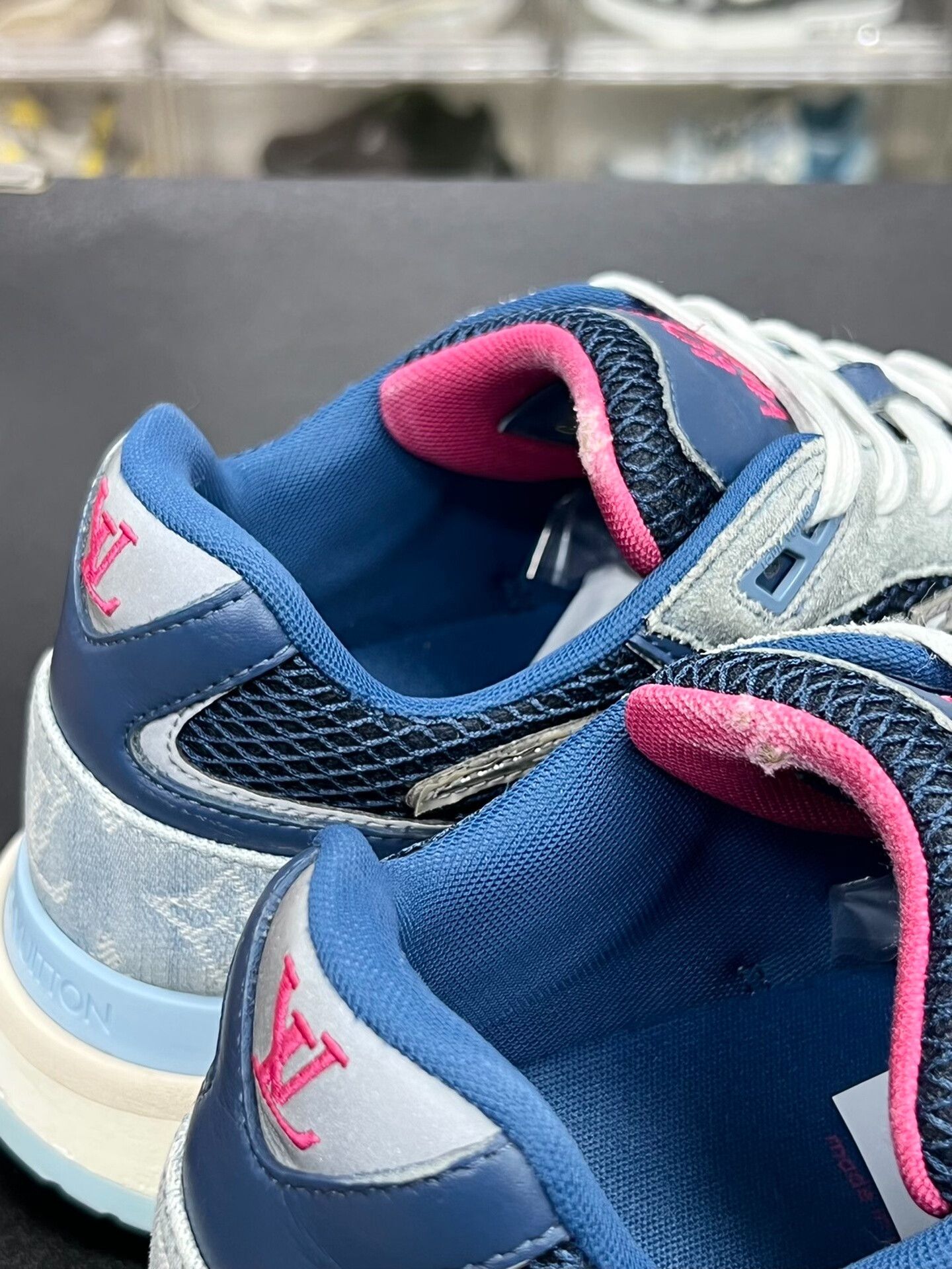 Louis Vuitton Louis Vuitton Denim Blue Lowtop Sneakers 8 Men Size US 8 / EU 41 - 9 Thumbnail
