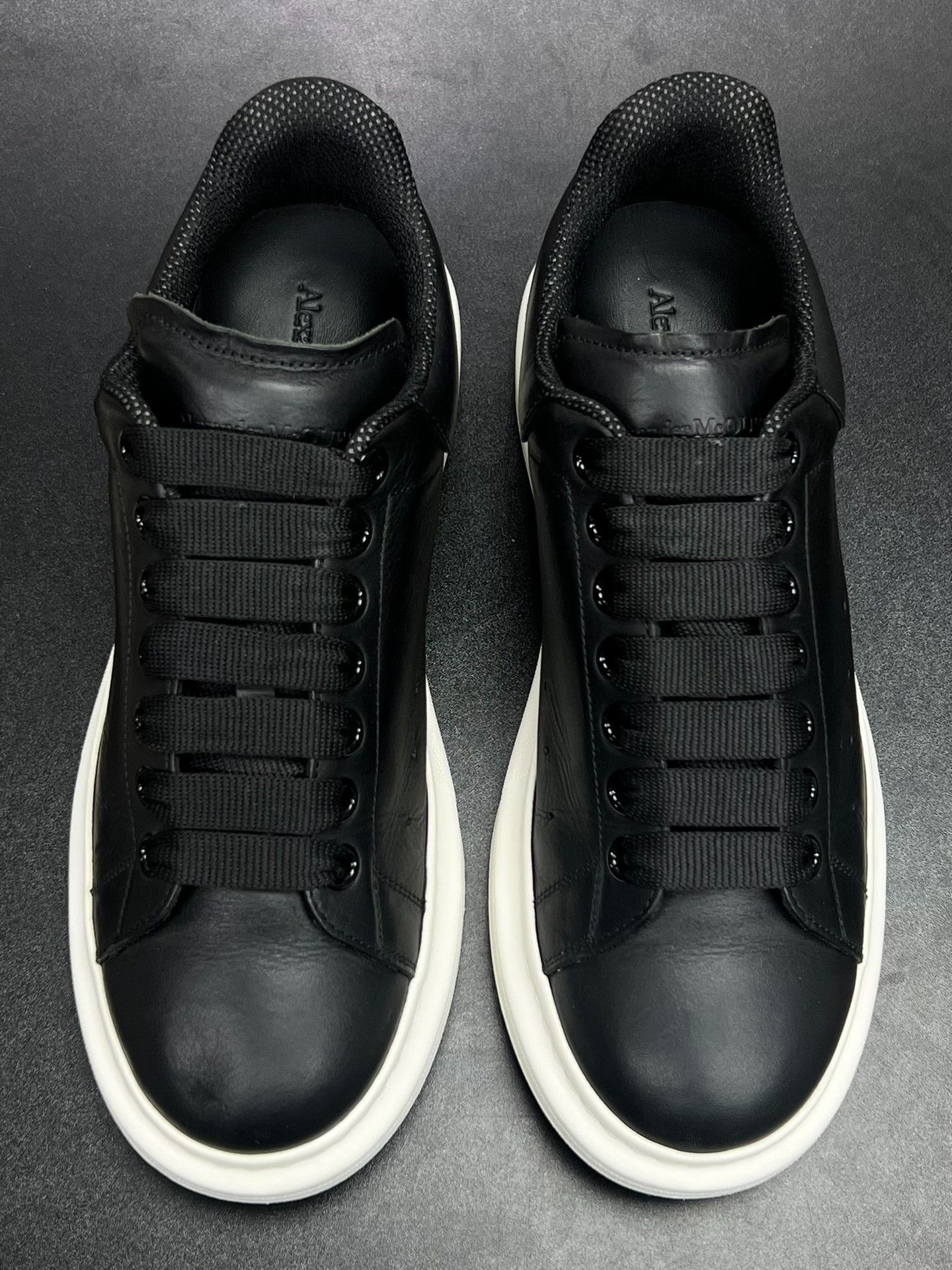Alexander McQueen Alexander McQueen Leather Black Lowtop Sneakers 8 Men Size US 8 / EU 41 - 3 Thumbnail