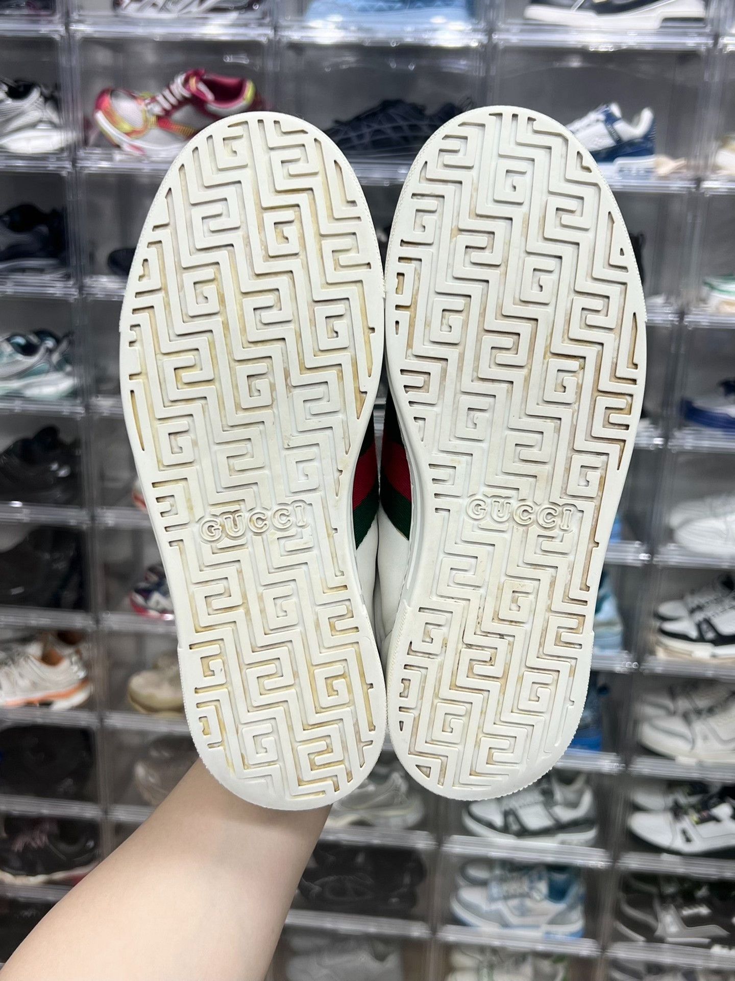 Gucci Gucci White Lowtop Sneakers 8 Men Size US 8 / EU 41 - 7 Thumbnail