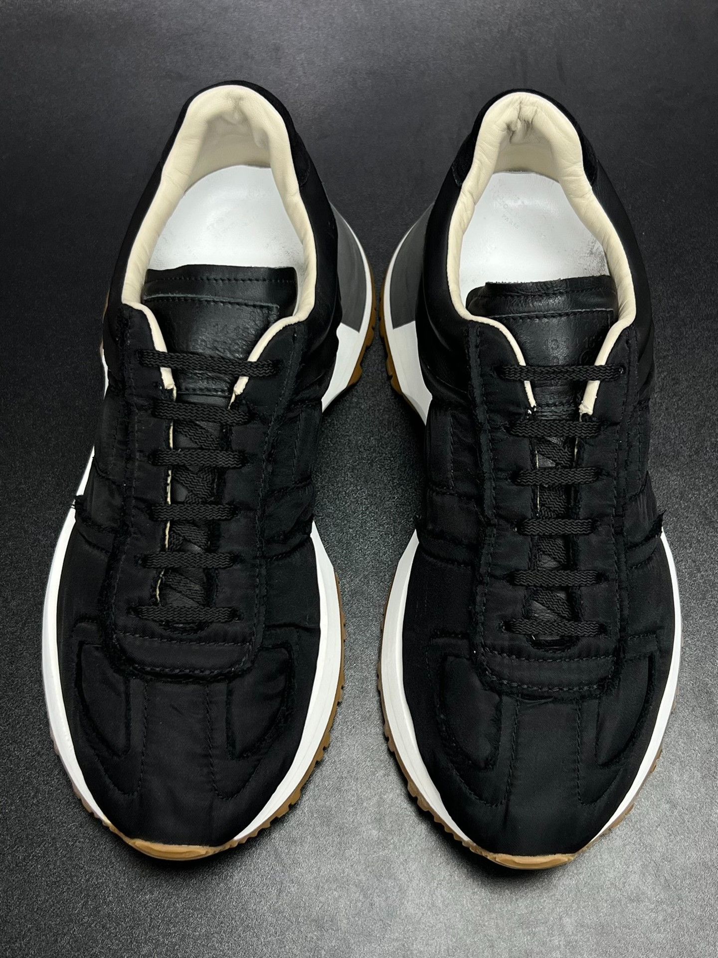 Maison Margiela Maison Margiela Running Black Lowtop Sneakers 9 Men Size US 9 / EU 42 - 3 Thumbnail
