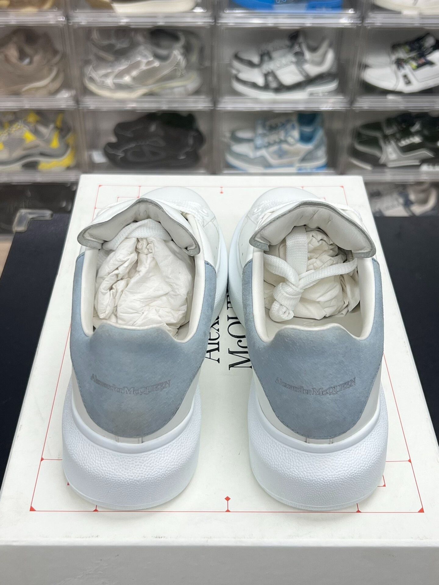 Alexander McQueen Alexander McQueen Blue Lowtop Sneakers us_7 Women Size US 7 / IT 37 - 7 Thumbnail