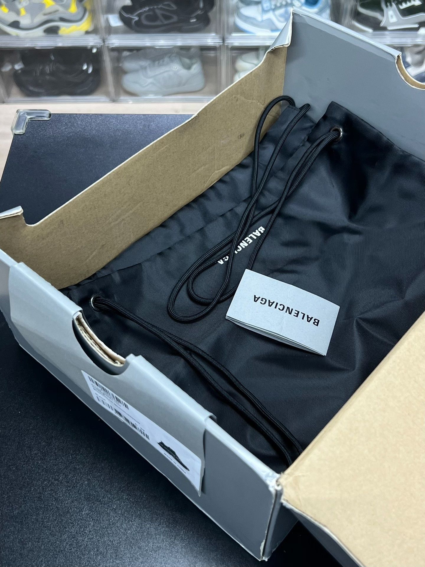 Balenciaga Balenciaga Running Black Lowtop Sneakers 6 Men Size US 6 / EU 39 - 9 Thumbnail