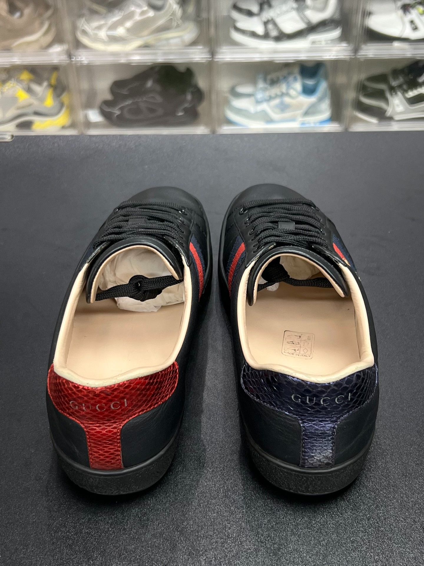 Gucci Gucci Embroidered Black Lowtop Sneakers 6.5 Men Size US 6.5 / EU 39-40 - 7 Thumbnail