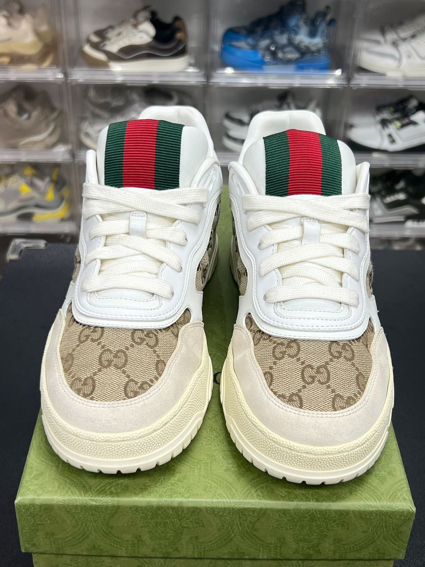 Gucci Gucci Brown Lowtop Sneakers 7.5 Men Size US 7.5 / EU 40-41 - 2 Thumbnail