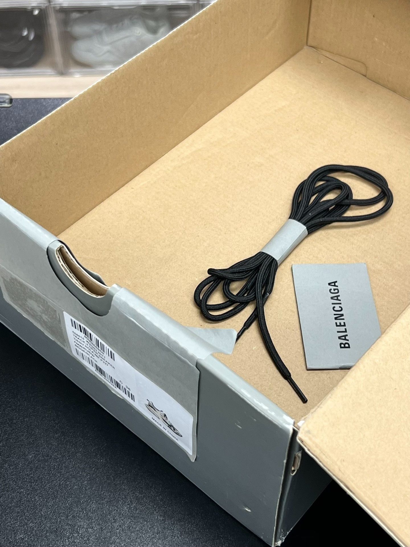 Balenciaga Balenciaga Brown Lowtop Sneakers us_6 Women Size US 6 / IT 36 - 9 Thumbnail