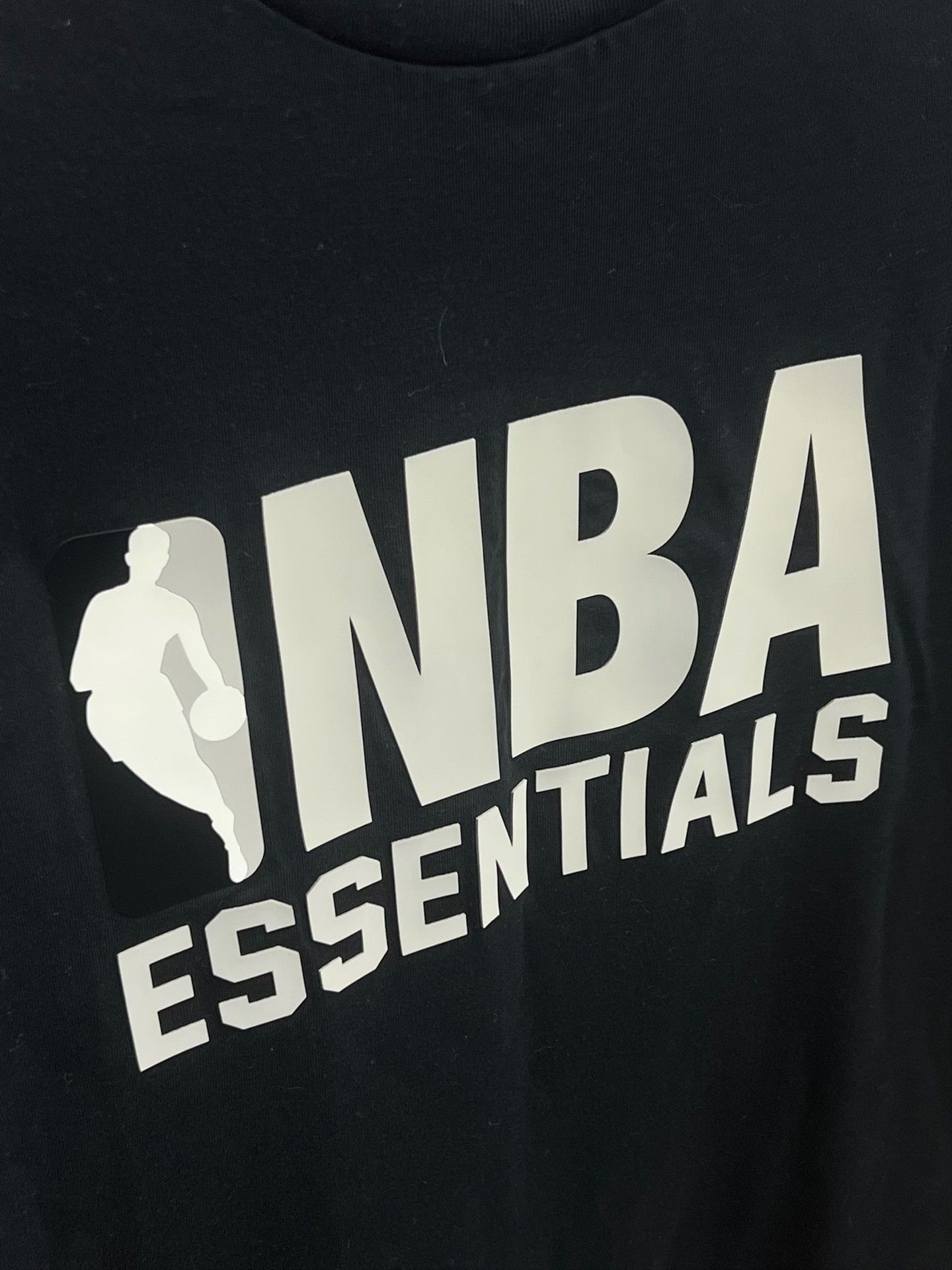 Essentials Essentials Black T-Shirt l Men Size US L / EU 52-54 / 3 - 3 Thumbnail